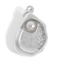 Load image into Gallery viewer, 18K Gold PVD Stainless Steel Shell Charm with Pearl: Stainless

