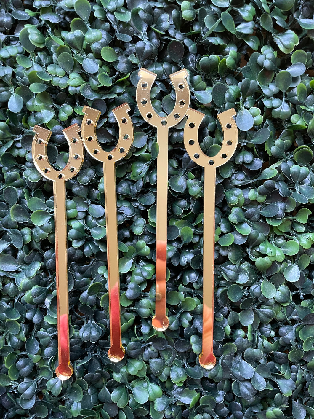 horseshoe drink stirrers